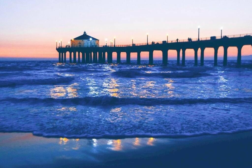 Brand New Ocean-View Beach Home Steps To The Sand! Манхэттен-Бич Экстерьер фото
